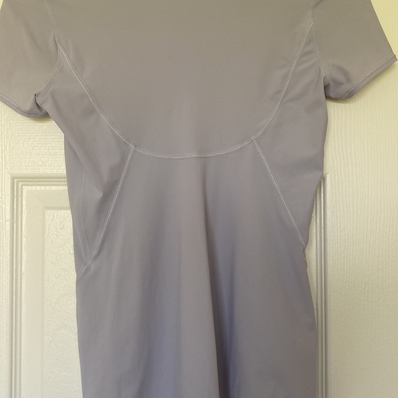 Lululemon top - Picture 4 of 4